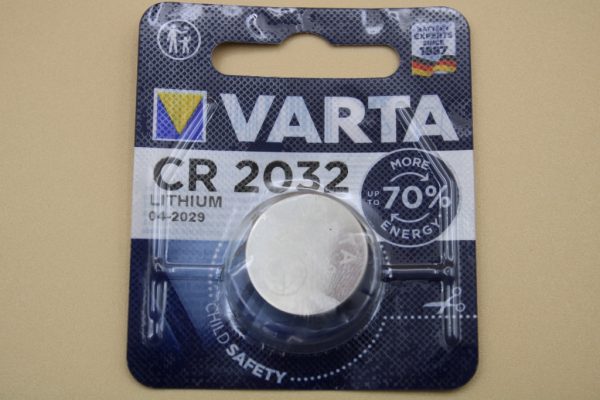 Pile bouton CR2032 Varta lithium bruguieres 31